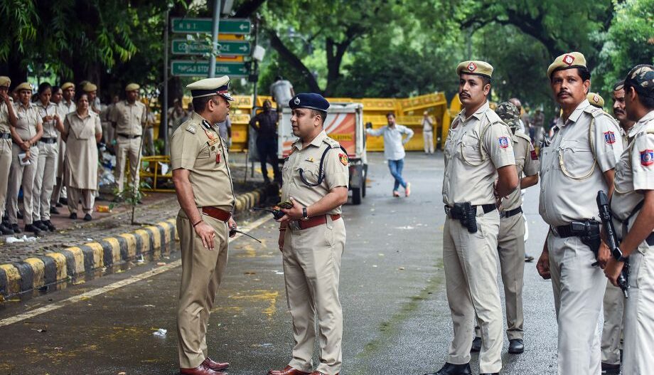 Delhi Police Cracks Down on Offensive Social Media Posts During Jantar Mantar Protests