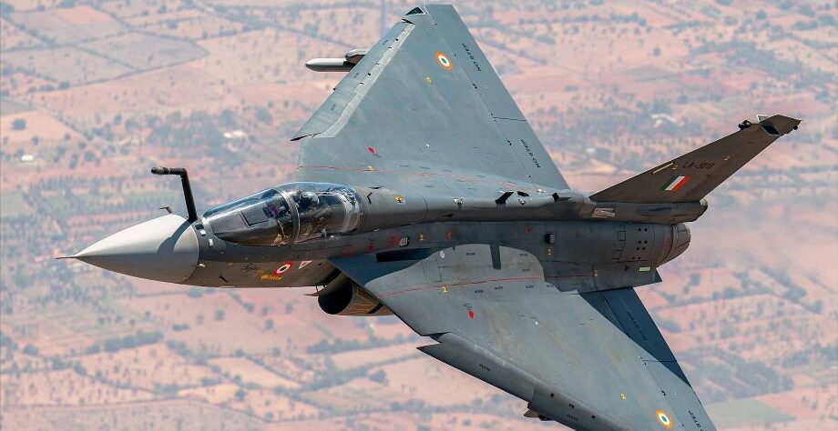 HAL Tejas MK-1A Flight Tests Mid-Board Drop Tanks, Readies MK-2 For Dual ASTRA Integration