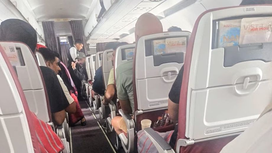 Air India A320 Suffers Triple Hydraulic Failure, Loses 300 Feet During Phuket-Delhi Flight