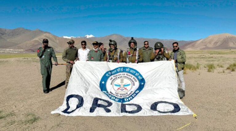 DRDO Successfully Tests Indigenous Military Combat Parachute System at 22,000 Feet in Ladakh