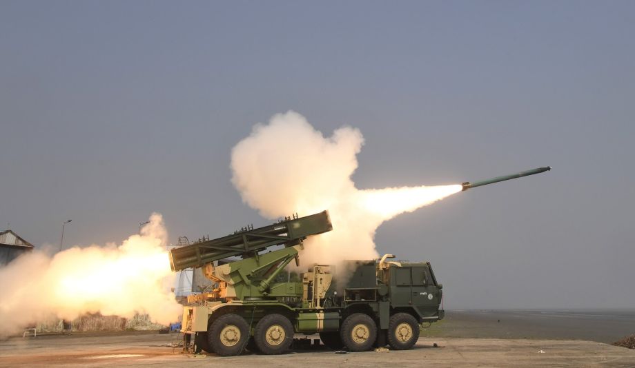 India’s Foreign Defence Procurement Falls Sharply as Indigenous Manufacturing Gains Momentum