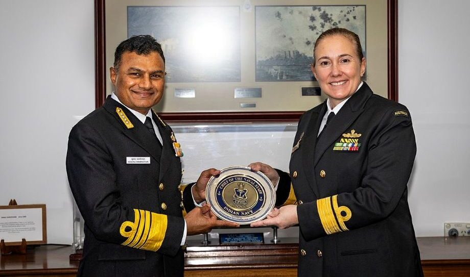 Admiral Swaminathan Meets Australian Fleet Commander in Sydney to Strengthen Naval Cooperation