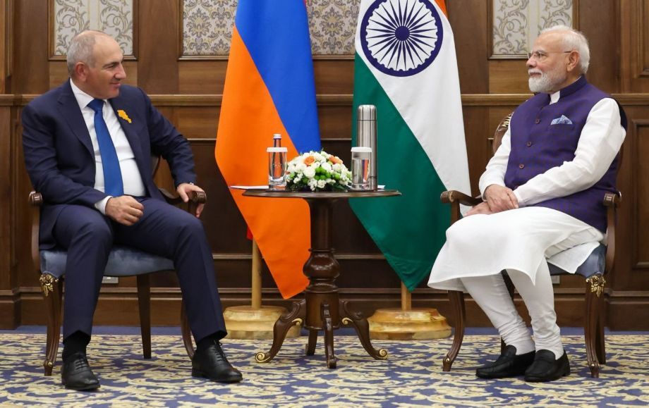PM Modi Champions Dialogue and Diplomacy in West Asia During SCO Talks With Armenia’s Pashinyan
