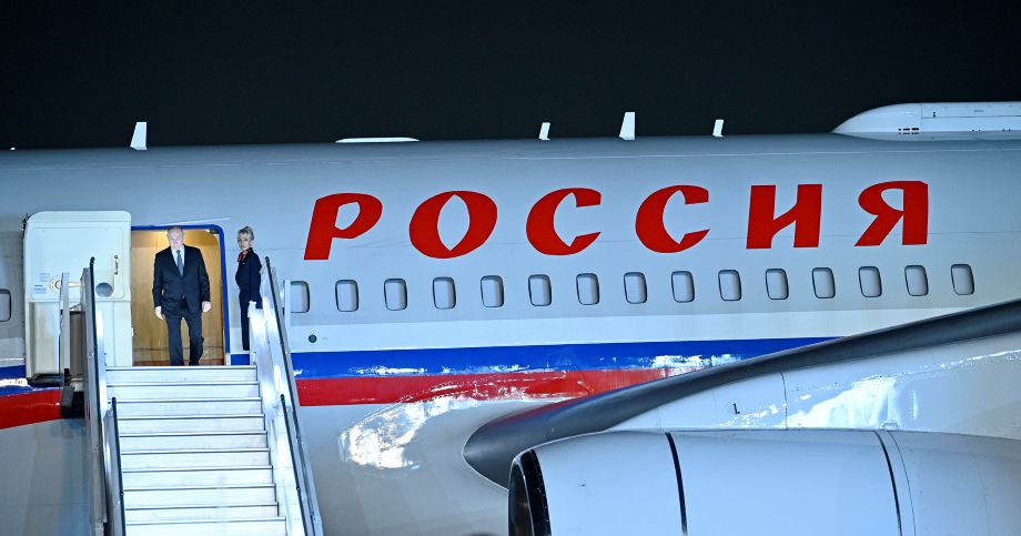 President Vladimir Putin Arrives in India Ahead of BRICS Summit, Set to Meet PM Modi